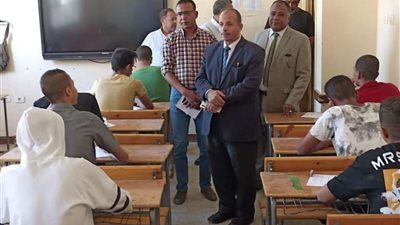 وكيل وزارة التربية والتعليم ينعى وحيد رمضان حامد مراقب أول لجنة امتحان الشهادة الإعدادية