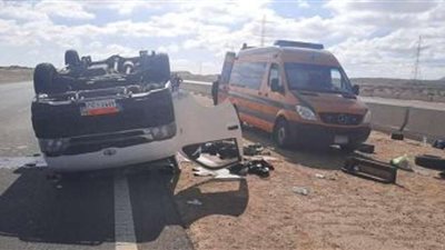 إصابة 14 شخصاً في حادث انقلاب ميكروباص على دائرى المرج