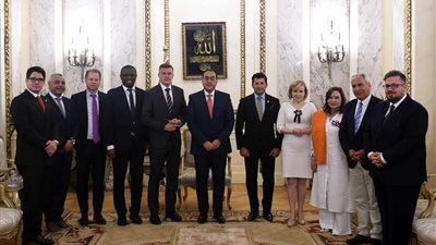 رئيس الوزراء يلتقى رئيس الوكالة الدولية لمكافحة المنشطات ويؤكد دعم مصر للوكالة في أداء دورها