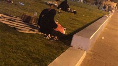 واقعة غريبة من نوعها.. شاطئ يتحوّل إلى مقهى