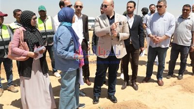 محافظ بني سويف يعطي إشارة بدء تشغيل محطة الري بـ