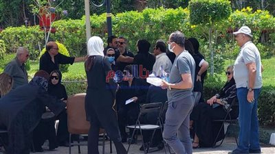 باللون الاسود..حزن شديد من الفنانين على رحيل سمير صبري(صور)