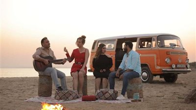 مجدى القاسم وريهام فايق ينتهيان من تصوير كليب 