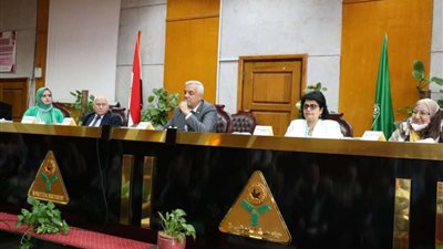 مبارك يرأس اجتماع مراجعة الإدارة للأمانة العامة لجامعة المنوفية