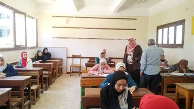 تعليم المنوفية: لا شكاوى من امتحان اللغة الإنجليزية للشهادة الإعدادية