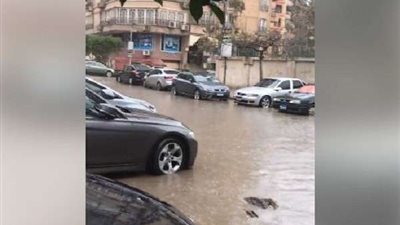فيديو.. سكان مدينة نصر يستغيثون من غرق الشوارع وعدم استجابة الحي