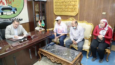 محافظ المنوفية يلتقي عدد من المواطنين ويوجه المختصين بإجراءات عاجلة لحل شكواهم