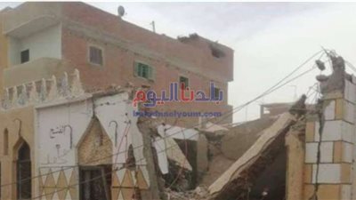 الرياح تتسبب في انهيار مسجد بسوهاج