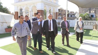 خلال تفقده مؤسسات الحزب 