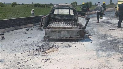 بالأسماء.. 5 مصابين في انقلاب سيارة نصف نقل على محور 30 يونيو ببورسعيد