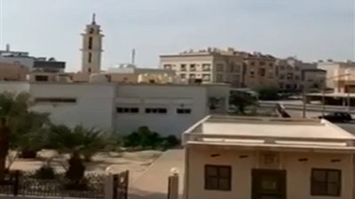 بالفيديو| بسبب الأمطار وكورونا.. مؤذن كويتي: 