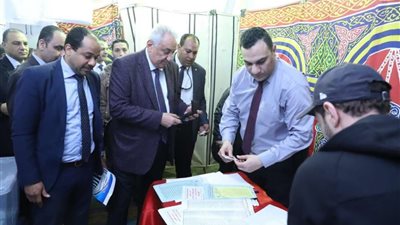 سامح عاشور يدلي بصوته في انتخابات المحامين