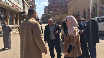 نائب محافظ القليوبية تتفقد أعمال رفع مياه الأمطار وتستمع لشكاوى المواطنين