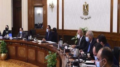 الحكومة توضح استبعاد عدد من الطلاب المصريين من دخول كلية طب قصر العيني