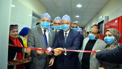 محافظ القليوبية ورئيس جامعة بنها يفتتحان وحدة قسطرة القلب الجديدة بالمستشفى الجامعي