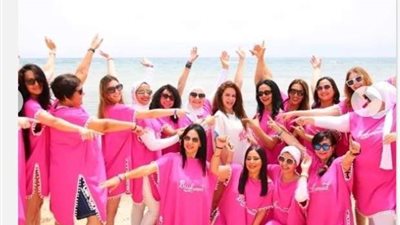 دنيا عبدالعزيز تنشر صور جديدة من حفل زفافها