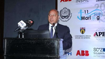 أكبر من الطيارة وبسعر مايكروباص.. كامل الوزير يستعرض مميزات القطار السريع