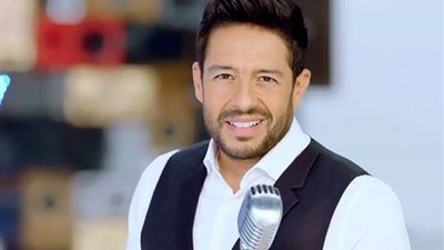 بعد أنباء إصابته بكورونا.. محمد حماقي يتصدر 