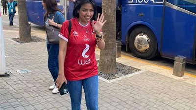 نهائي أفريقيا  .. الفنانة سهر الصايغ تدعم الأهلي من ملعب محمد الخامس بالمغرب