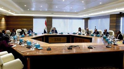 مؤتمر مصر تستطيع بالصناعة.. رئيس الوزراء يلتقي مفوض الاتحاد الأفريقي للشئون الاقتصادية