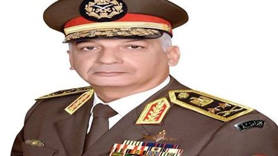 وزير الدفاع يهنئ السيسي بذكرى الإسراء والمعراج