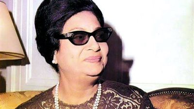 كانت على علاقة بـ 11 رجلاً واستغلت حب الشعراء لها.. بعد 47 الإتهامات تلحق بكوكب الشرق وأسرتها تتوعد بالثأر