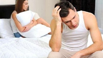 زوجة تشتكي زوجها لممارسته الجنس مع السيدات بالتليفون.. تفاصيل