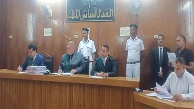 استولوا علي أكثر من نصف مليار.. محاكمة 9 مستريحين بتهمة النصب على المواطنين بقنا