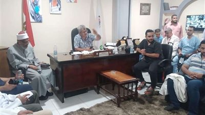 نجاح قافلة الأزهر بقنا العام في الكشف علي 1443 مواطن في اليوم الأول