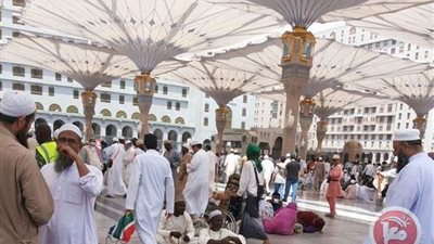 السعودية تصدر قرارات جديدة هامة بشأن المعتمرين.. اعرف التفاصيل