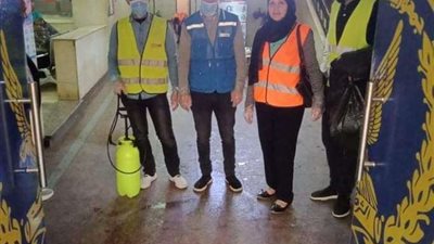 حملة شبابية لتعقيم قسم ثاني شبرا الخيمة بسبب كورونا