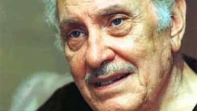 تزوج من فنانة مشهورة و كتب نعيه بنفسه ..  ما لا تعرفه عن الفنان الراحل محمود مرسي في ذكرى ميلاده