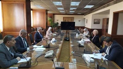 وزيرا الري والبيئة يبحثان التعاون في دراسات التكيف مع التغيرات المناخية