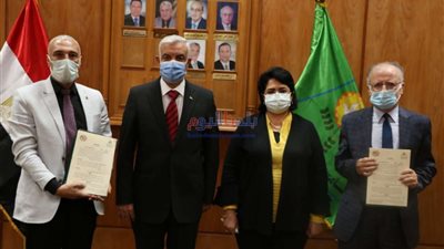 رئيس جامعة المنوفية يعقد جلسة مجلس شئون خدمة المجتمع وتنمية البيئة