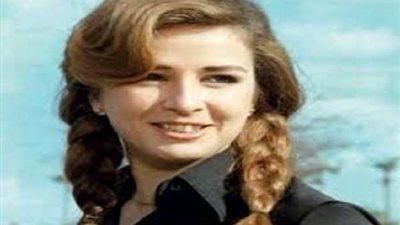 الفنانة نجلاء فتحي تتصدر جوجل بسبب جريمة قتل طفلة