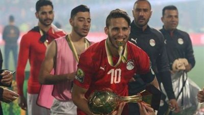 إسلام صادق يوضح موقف الأهلي النهائي من رمضان صبحي