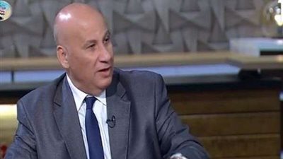 خبير نفسي: التجمعات السكانية مع انتشار 