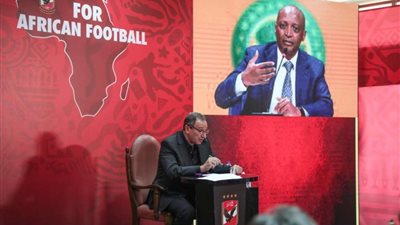 الخطيب يُوجّه رسالة للـ«كاف» ونادي الوداد