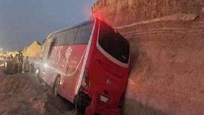 بالأسماء.. إصابة 24 شخصا في اصطدام أتوبيس بجنوب سيناء