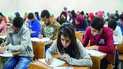 للطلاب.. المناهج المقررة لامتحانات ثانية ثانوي 2020