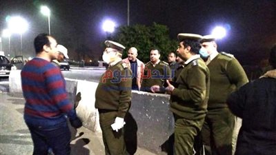 محافظ سوهاج يتابع تطبيق قرارات الحظر ليومي الجمعة والسبت.. 