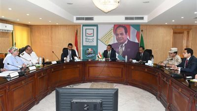 محافظ الفيوم يقرر إلغاء الأسواق بجميع الطرق المؤدية للجان امتحانات الثانوية العامة