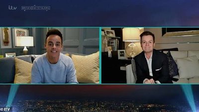 بسبب كورونا.. مذيعان بريطانيان يقدمان برنامج تلفزيوني من المنزل
