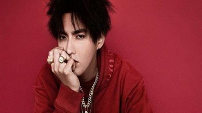 بالتفاصيل.. مطرب شهير متهم و8 رجال باغتصاب 4 نساء في مطعم بالصين