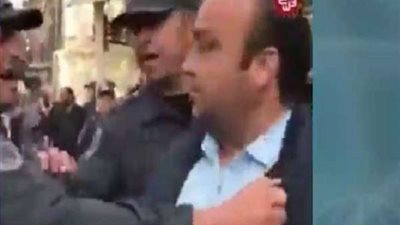 بالصور..  شرطة أردوغان تعتدي على المسنين في الشوارع