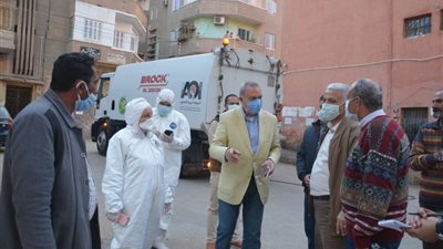 محافظ القليوبية يتابع أعمال التطهير والتعقيم بمدن وقرى المحافظة