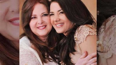 ظهور مفاجئ لـ دنيا سمير غانم برفقة والدتها الراحلة دلال عبد العزيز في عيد الأضحى.. تفاصيل