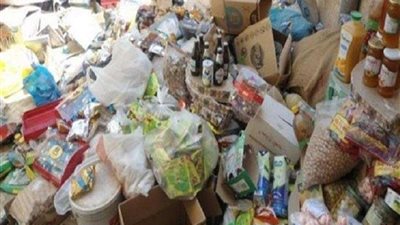 ضبط مخزن بداخله مواد غذائية غير صالحة للاستهلاك الآدمي بالخانكة