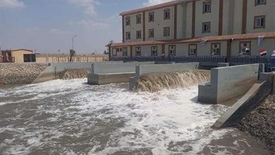 وزير الري:إنهاء مشروعات محطات رفع تعثر تنفيذها 26سنة | صور