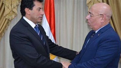 وزير الشباب والرياضة 